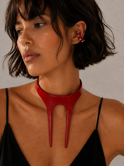 EAR CUFF CORAL DOT ROJO